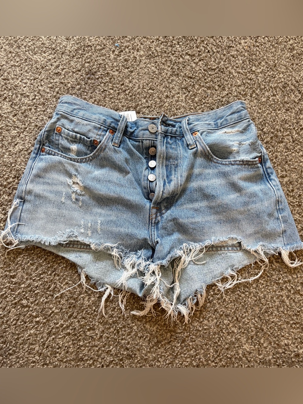 Levi’s 501 denim shorts size 26